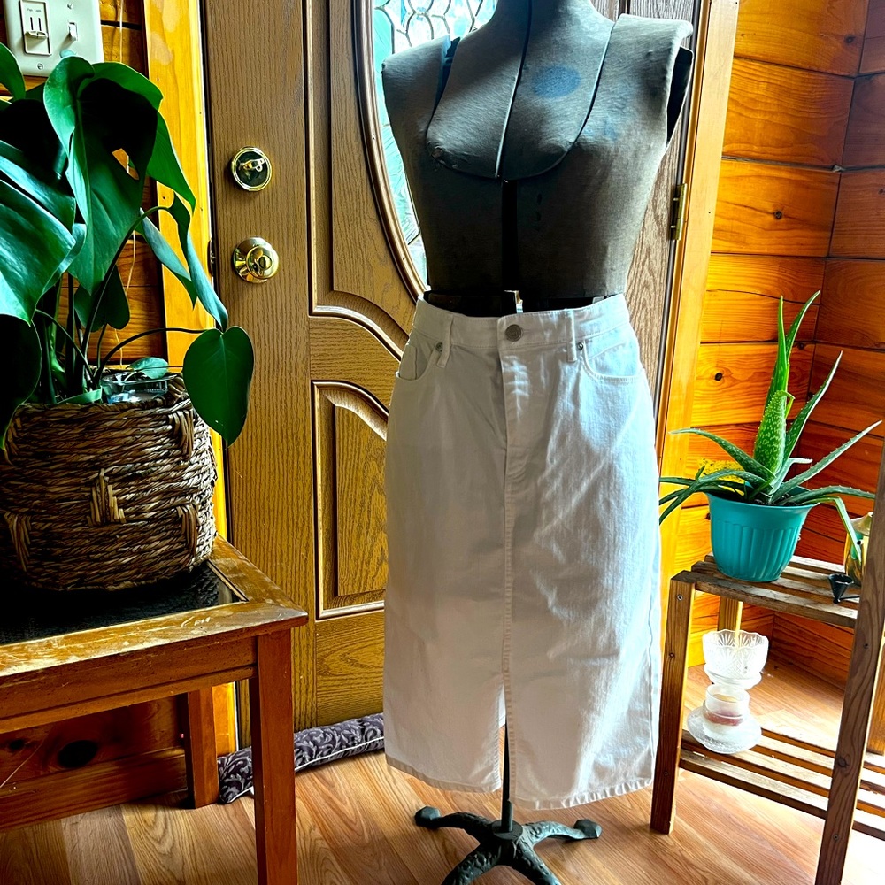 Loft White Denim Pencil skirt